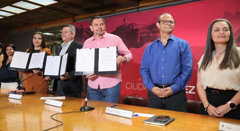 Cruz Pérez Cuéllar y La Rodadora firman convenio para ampliar oferta cultural y educativa en&nbsp;Juárez