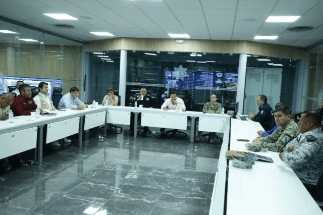 Encabeza alcalde Cruz Pérez Cuéllar mesa de seguridad; reportan avances en atención a emergencia por lluvias y operativos contra el&nbsp;delito