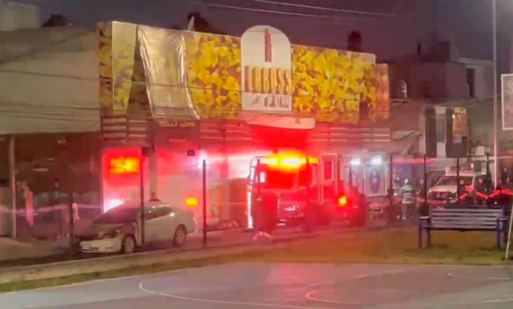 Ataque e incendio en bar Lacoss de Puebla HOY 18 de noviembre deja al menos 5&nbsp;muertos