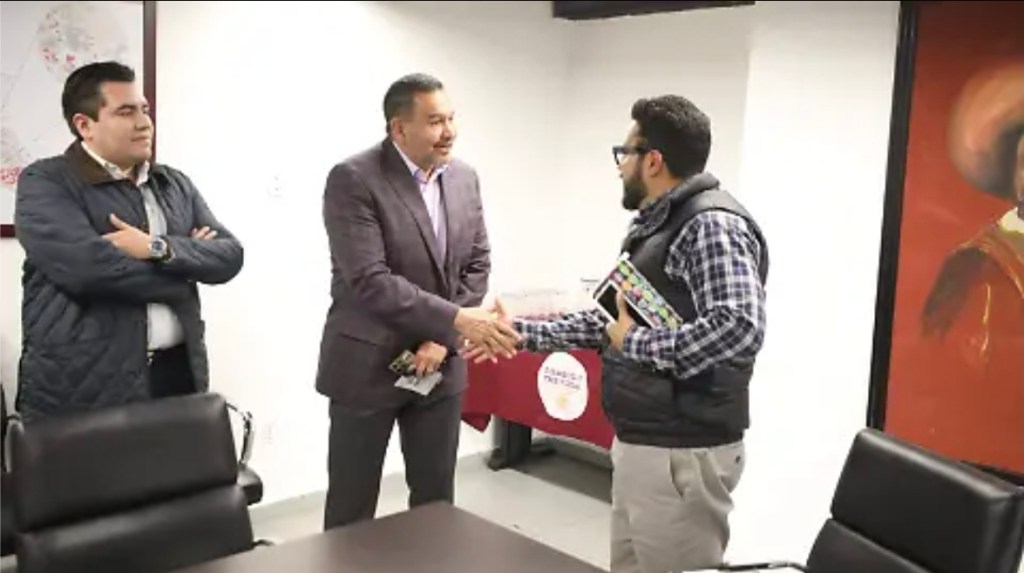 Cruz Pérez Cuellar busca que se transfiera predio para beneficio de familias&nbsp;juarenses