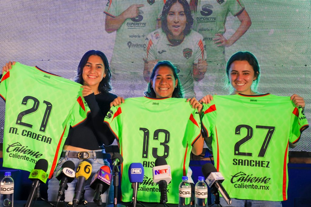 Presentan Bravas A Sus&nbsp;Refuerzos