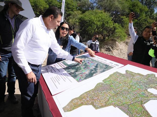 Alejandro Armenta 001