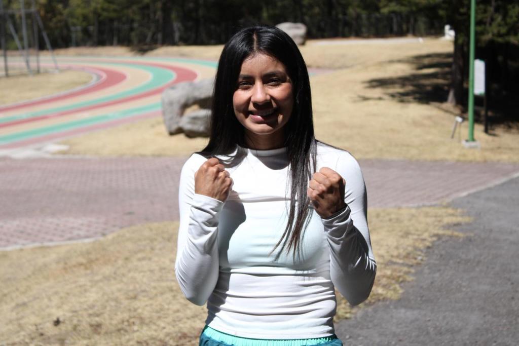 Gaby la bonita Sánchez 001